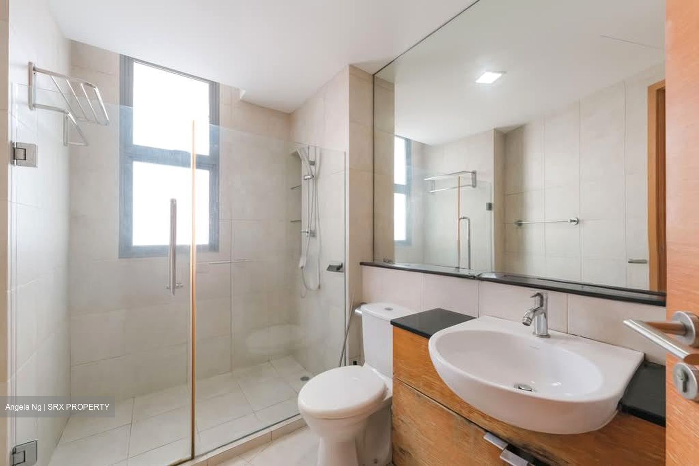 The Waterina (D14), Apartment #592496301